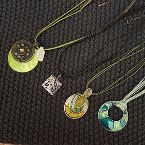Lia Sophia Necklace bundle (5)